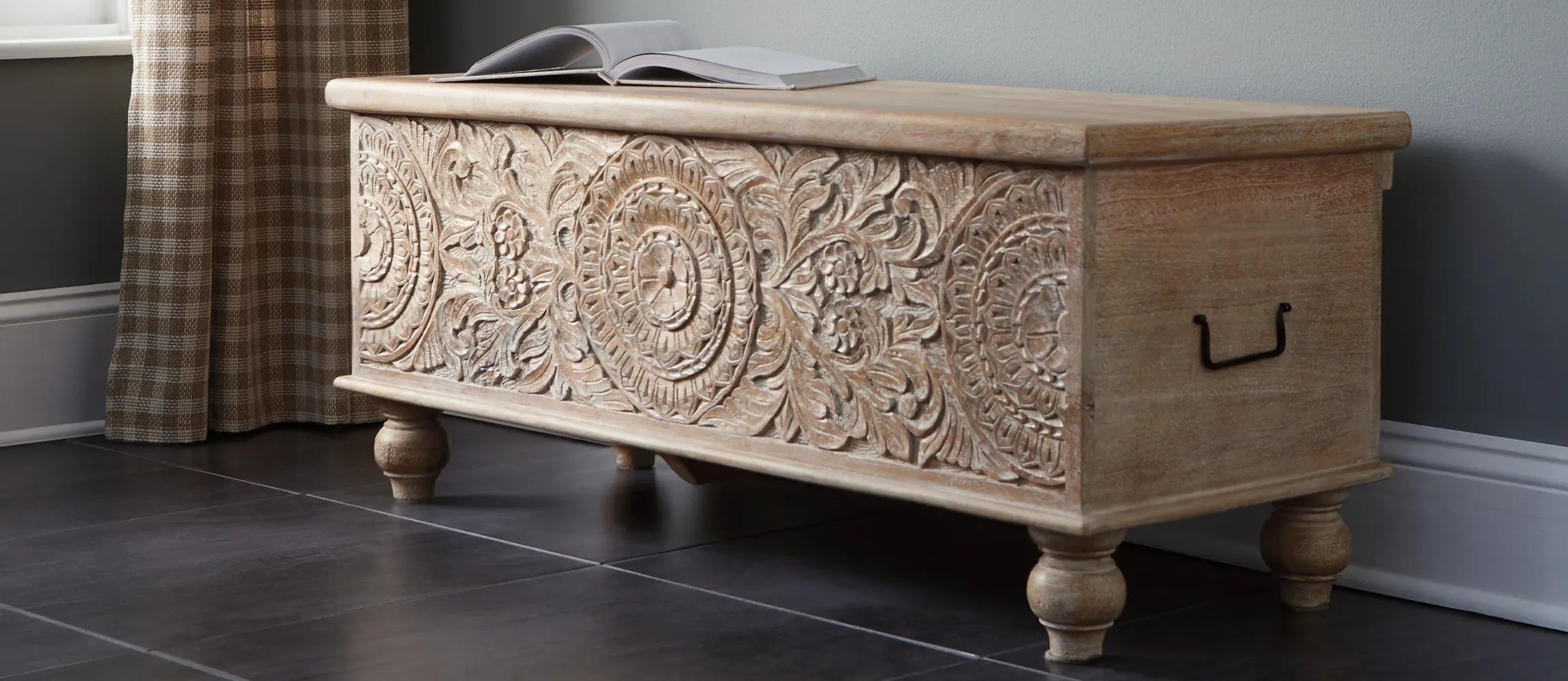 Accent Benches